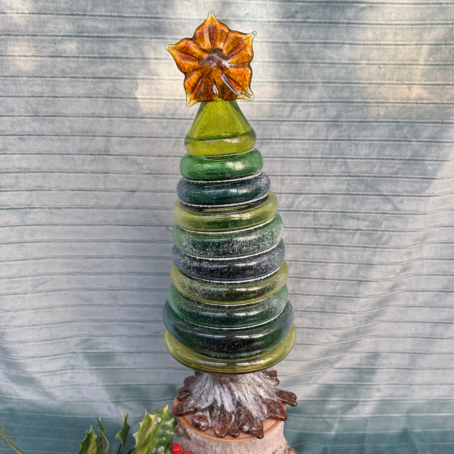 2025 Virtual Holiday Show: (F) Bubble Trees