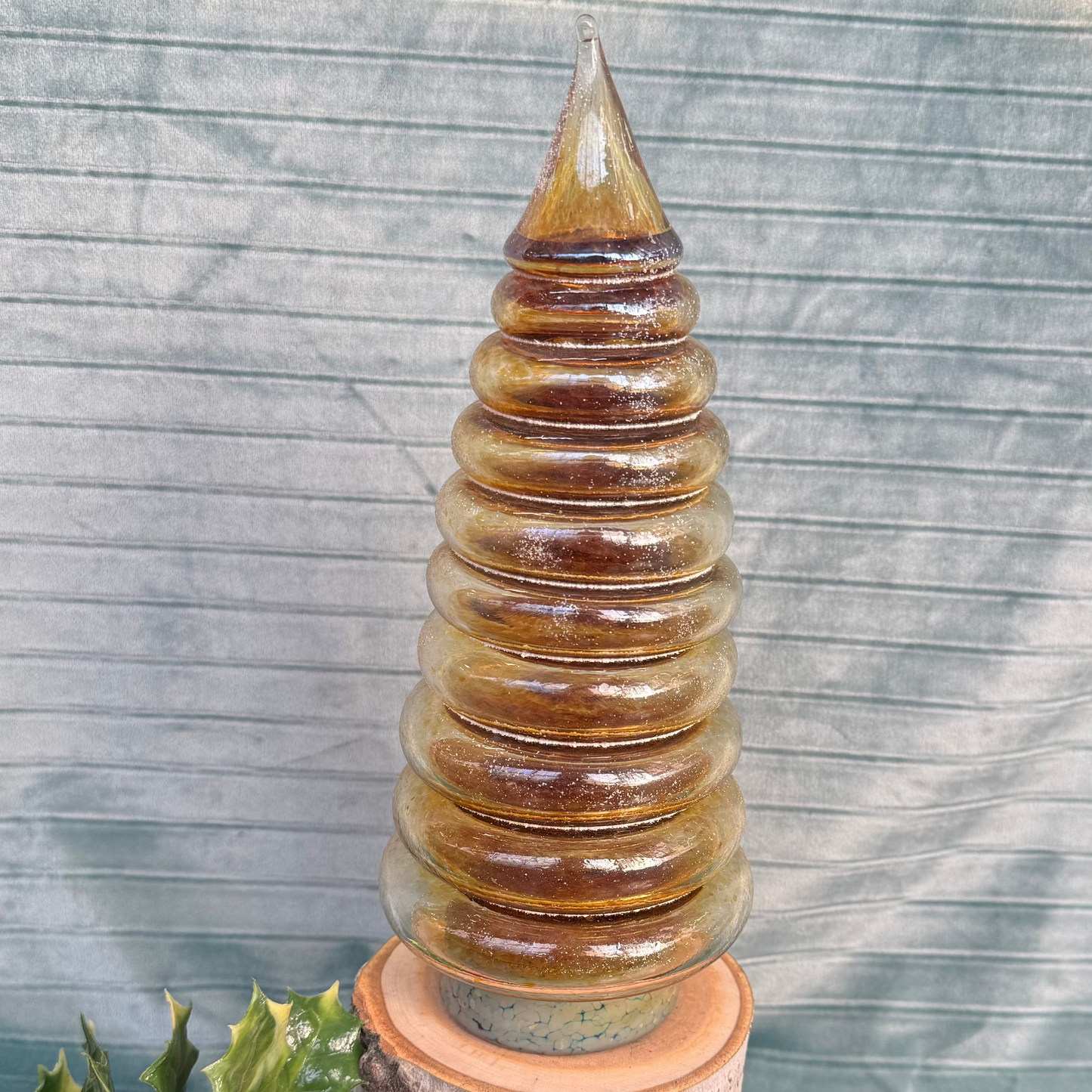 2025 Virtual Holiday Show: (F) Bubble Trees