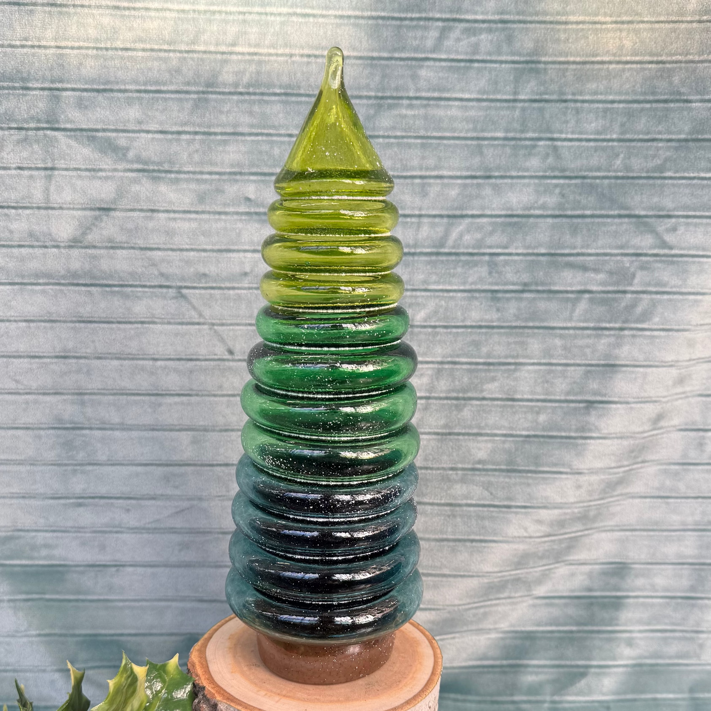 2025 Virtual Holiday Show: (F) Bubble Trees