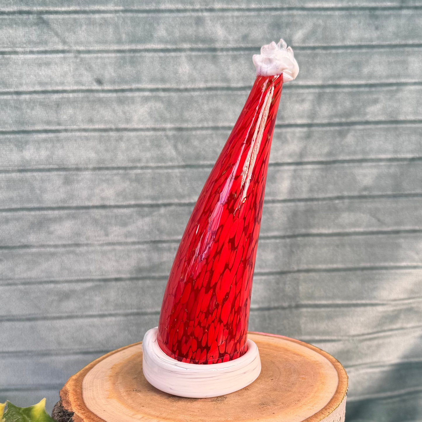 2025 Virtual Holiday Show: (G) Elf Hats