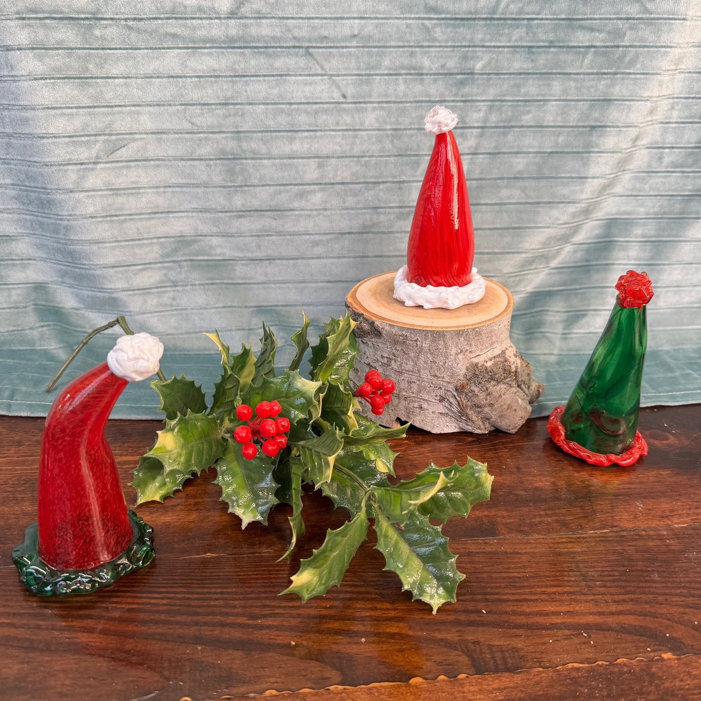 2025 Virtual Holiday Show: (G) Elf Hats