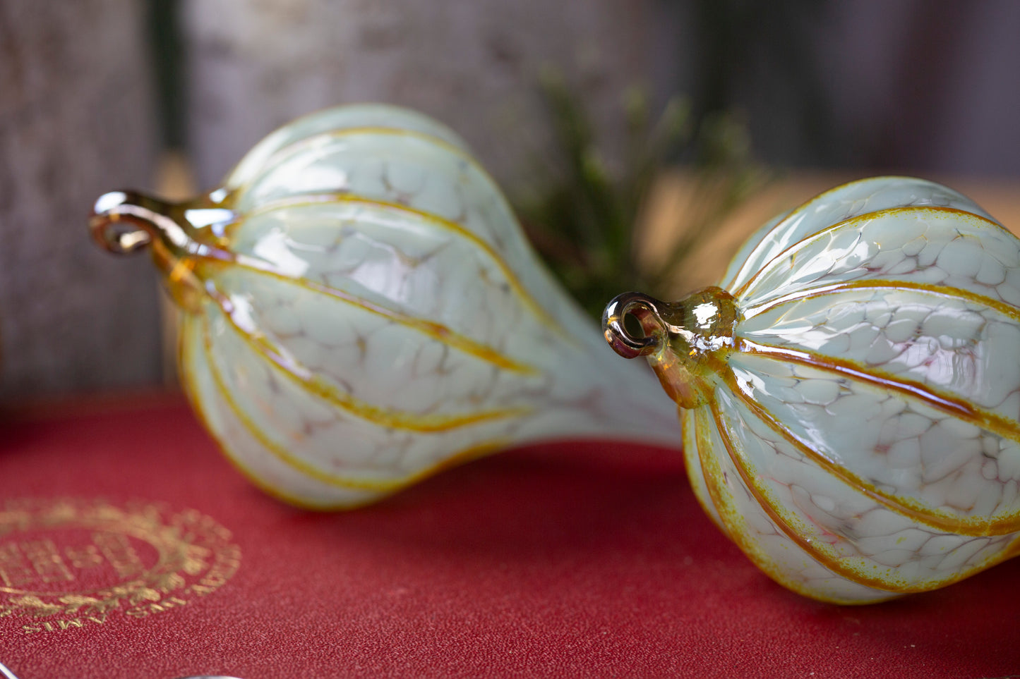 2025 Signature Holiday Pre-Sale