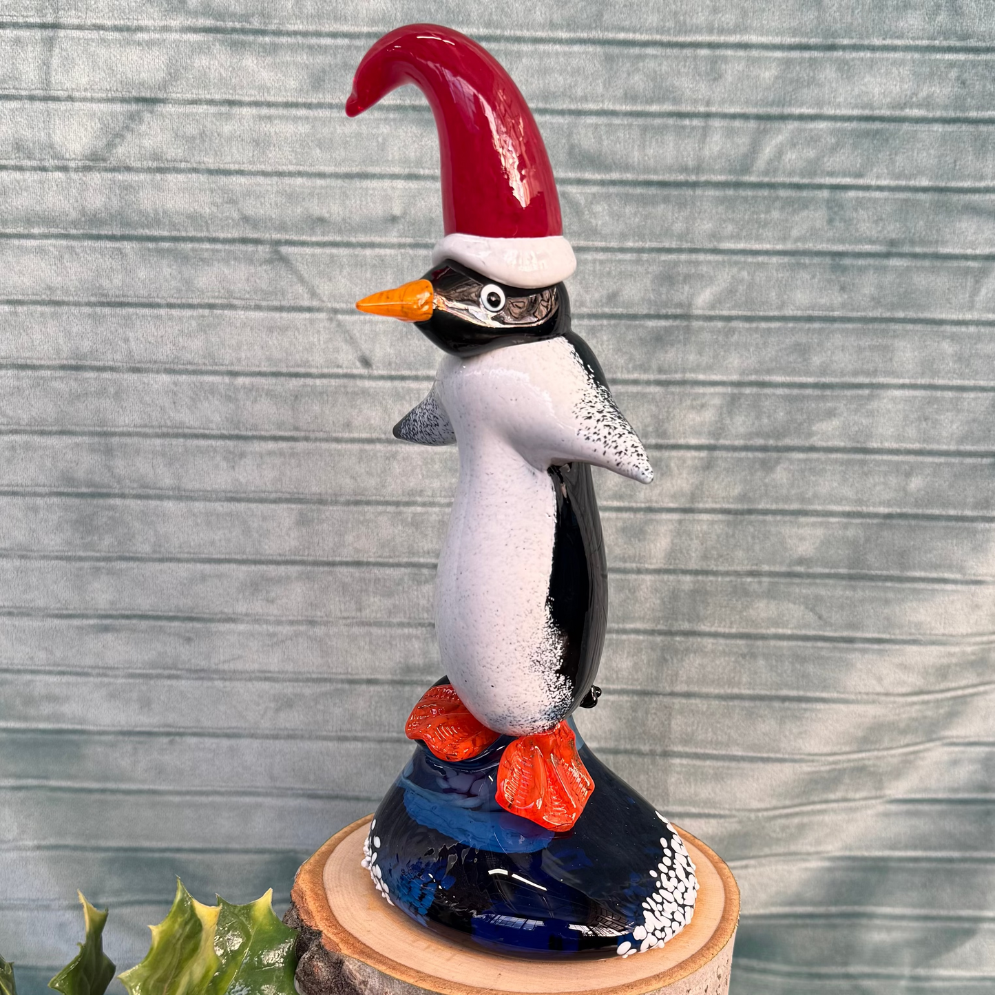 2025 Virtual Holiday Show: (B) Penguins